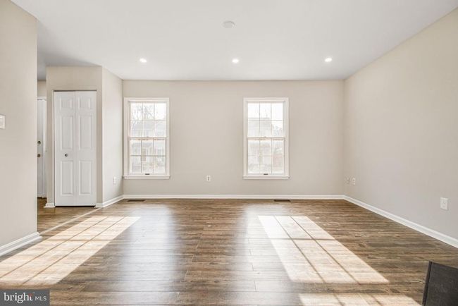 6469 Woodland Forest Dr, House other with 3 bedrooms, 3 bathrooms and null parking in ELKRIDGE MD | Image 9