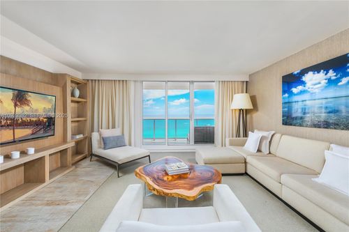 1544-102 24th St, Miami Beach, FL, 33139-1724 | Card Image