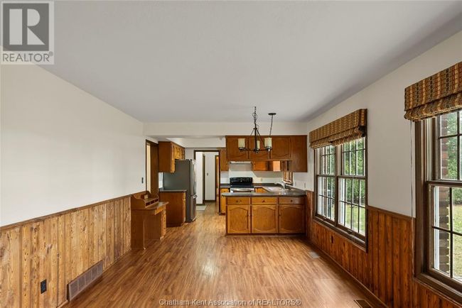7819 Rivard Line, House other with 5 bedrooms, 4 bathrooms and null parking in Grande Pointe ON | Image 17