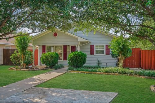 1011 Reed Rd, Denton, TX, 76205-7952 | Card Image