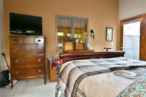 160 Turquoise Dr, Cortland, OH, 44410-1907 | Card Image
