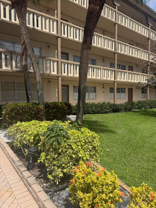 h1-2904 Victoria Pl, Coconut Creek, FL, 33066-1355 | Card Image