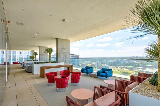 View from Amenity level | Image 16