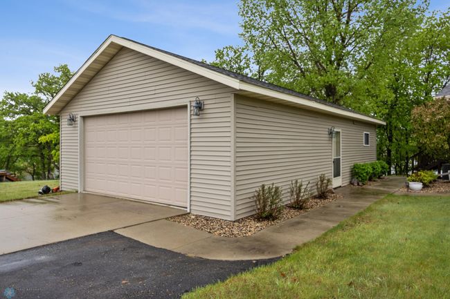 Detached Garage | Image 29