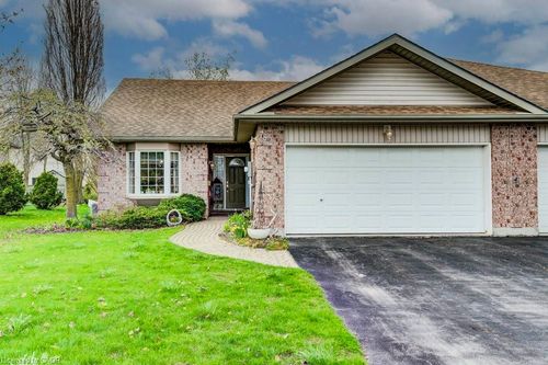 782 Lavery St, Listowel, ON, N4W3T4 | Card Image