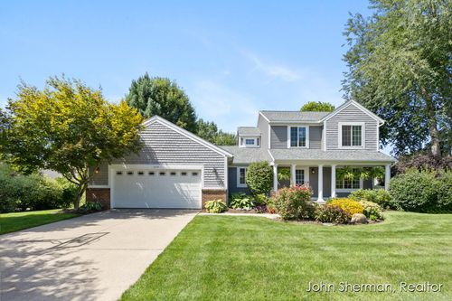 2179 Drew St Ne, Belmont, MI, 49306-8876 | Card Image