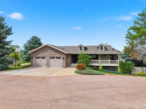 19424 Lower Redwater Rd, Spearfish, SD, 57783-4108 | Card Image