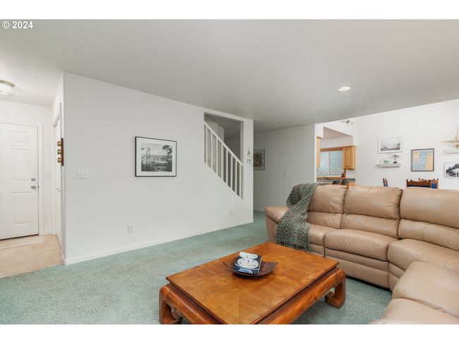 49800 Proposal Rock Loop, House attached with 3 bedrooms, 3 bathrooms and 2 parking in Neskowin OR | Image 7