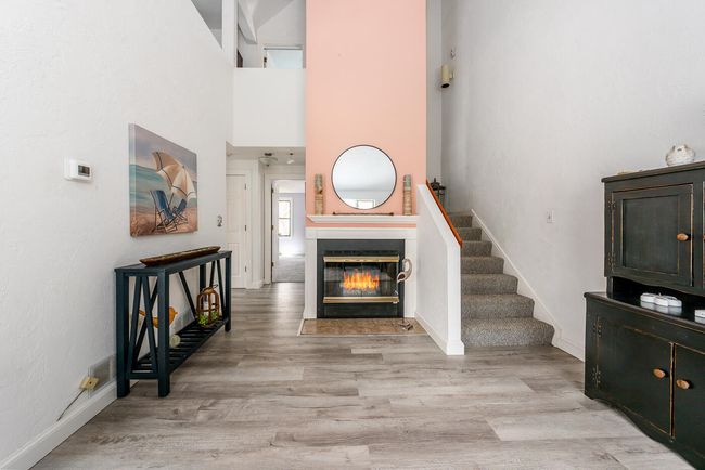 livroom2 | Image 9