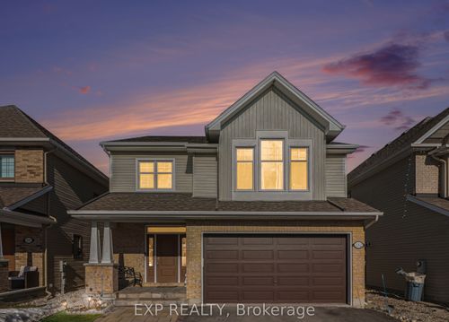 182 Helen Rapp Way, Gloucester, ON, K1T0P6 | Card Image