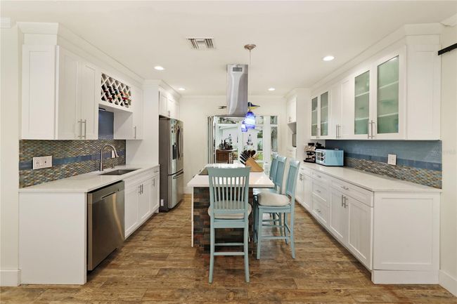 1906 2 Nd St, House other with 3 bedrooms, 2 bathrooms and null parking in INDIAN ROCKS BEACH FL | Image 19