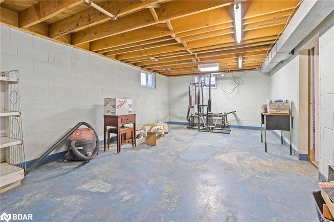 11317 Regional Rd 25, House other with 3 bedrooms, 1 bathrooms and 8 parking in Halton Hills ON | Image 25