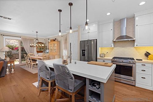 2756 Bellezza Dr, San Diego, CA, 92108-6745 | Card Image