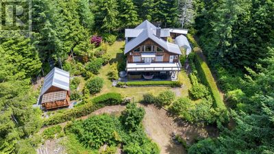 3860 Trailhead Dr, House other with 3 bedrooms, 3 bathrooms and 5 parking in Jordan River BC | Image 2