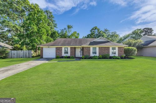 40 Whippoorwill Ln E, Richmond Hill, GA, 31324-3545 | Card Image