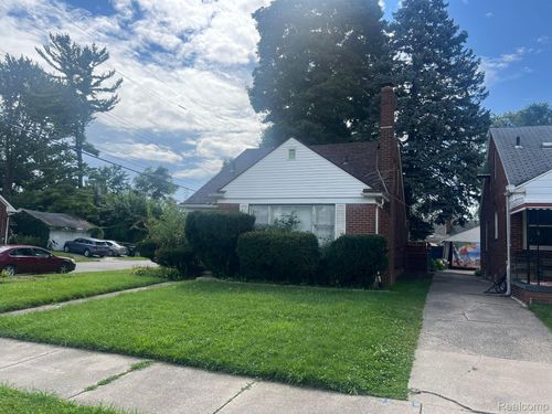 8205 Appoline St, Detroit, MI, 48228-4003 | Card Image