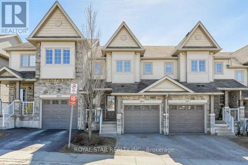 b8-7 Upper Mercer St, Kitchener, ON, N2A0B7 | Card Image