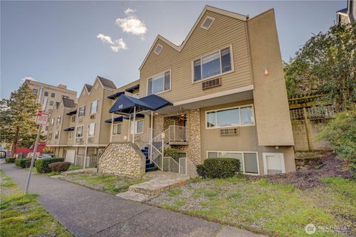 unit-209-440 St Helens Ave, Tacoma, WA, 98402-2408 | Card Image