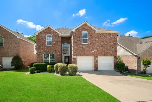1217 Mackey St, Garland, TX, 75040-1215 | Card Image