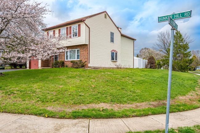 86 Bunker Hill Rd, House other with 3 bedrooms, 3 bathrooms and null parking in Lawrence NJ | Image 4