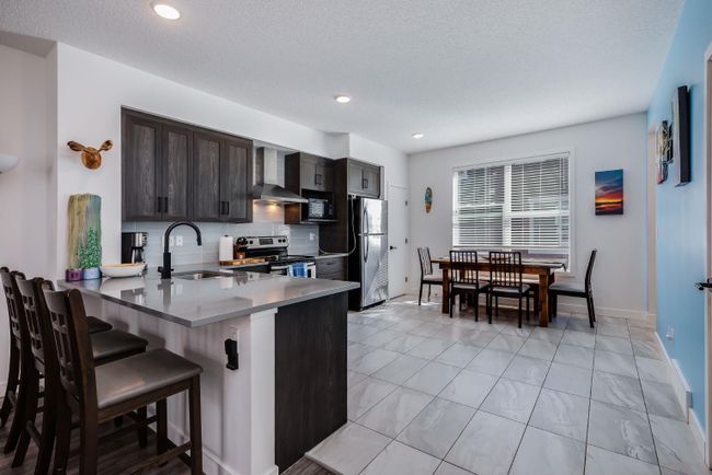 308 Silverado Skies Common Sw, Home with 2 bedrooms, 2 bathrooms and 3 parking in Calgary AB | Image 6