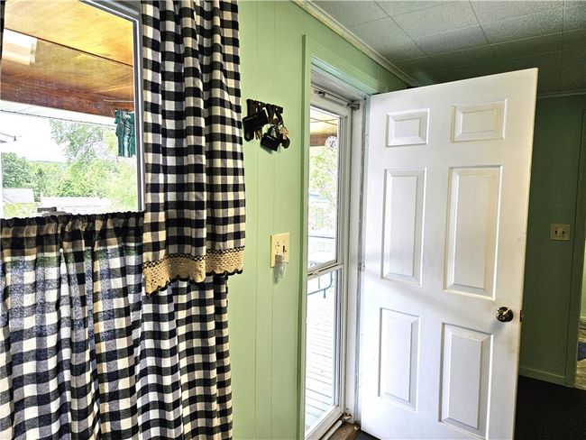 355 E Elm St, House other with 3 bedrooms, 2 bathrooms and 2 parking in Homer City PA | Image 18