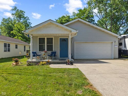 1004 Avenue D St, Greencastle, IN, 46135-1838 | Card Image