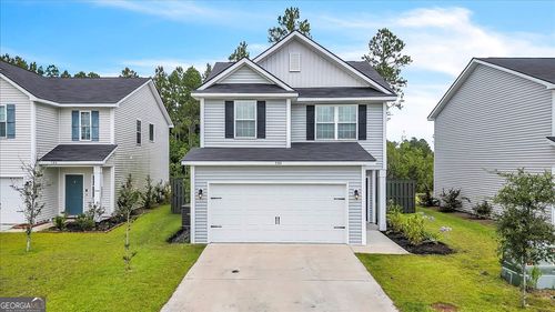 592 Brightleaf Cir, Hinesville, GA, 31313-9514 | Card Image