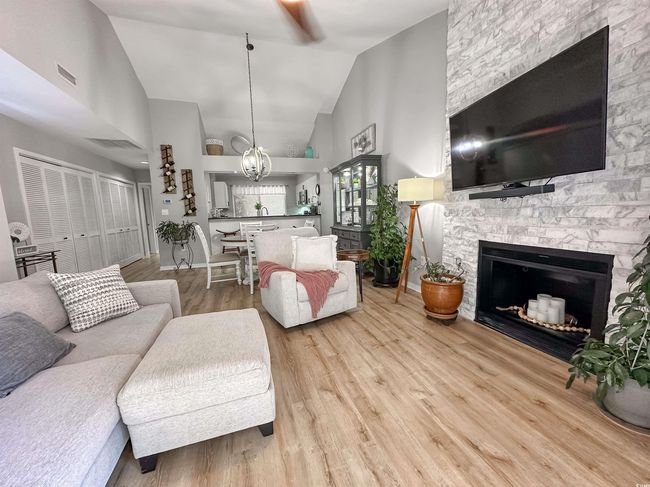 APT-17D - 218 Westleton Dr, Condo with 3 bedrooms, 3 bathrooms and null parking in Myrtle Beach SC | Image 5