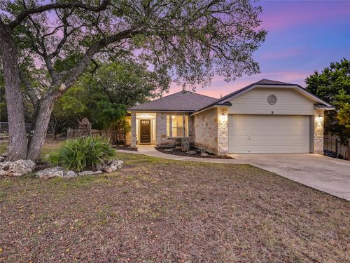 5 Sunset Cir, Wimberley, TX, 78676-2114 | Card Image
