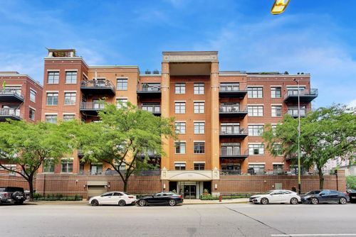 202-550 W Fulton St, Chicago, IL, 60661-1172 | Card Image