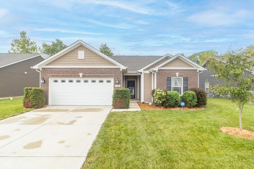 355 Rocky Rd, Greenfield, IN, 46140 | Card Image