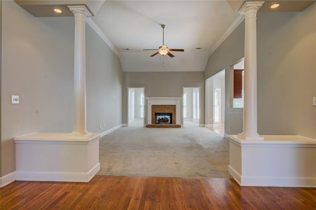 1065 Chippewa Oak Dr, House other with 3 bedrooms, 2 bathrooms and null parking in Dacula GA | Image 5
