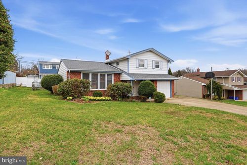 123 Pocasset Rd, PHILADELPHIA, PA, 19115-4017 | Card Image