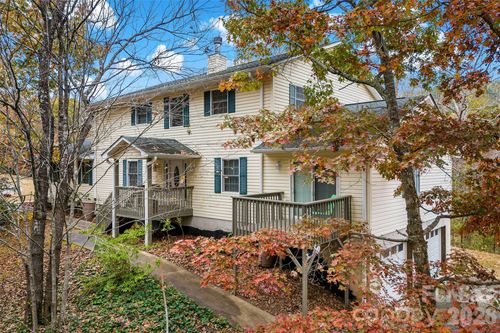 65 Gypsy Mountain Rd, Marion, NC, 28752-9715 | Card Image