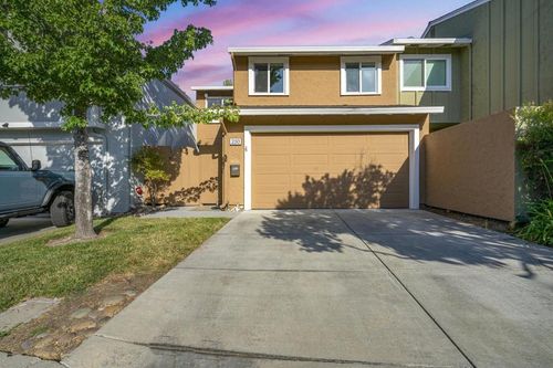 230 Elm Wood Ct, Los Gatos, CA, 95032-1303 | Card Image
