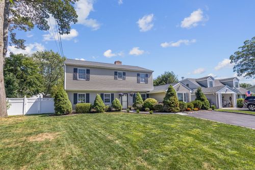19 Assisi Way, Norwalk, CT, 06851-3213 | Card Image