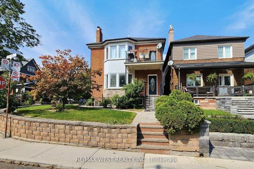 52 Heydon Park Road, Toronto, ON, M6J2C8 | Card Image