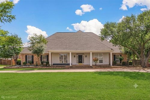 304 Tealwood Dr, Bossier City, LA, 71111-2376 | Card Image