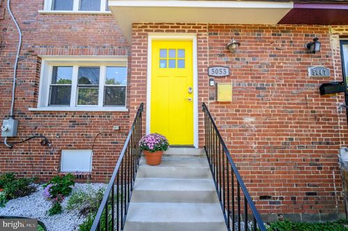 5053 Sheriff Rd Ne, WASHINGTON, DC, 20019-5531 | Card Image