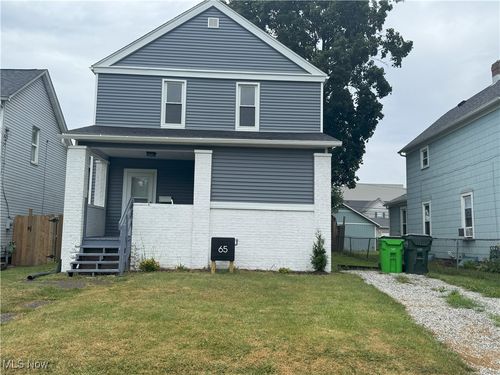 65 Diamond Ave, Barberton, OH, 44203-2635 | Card Image