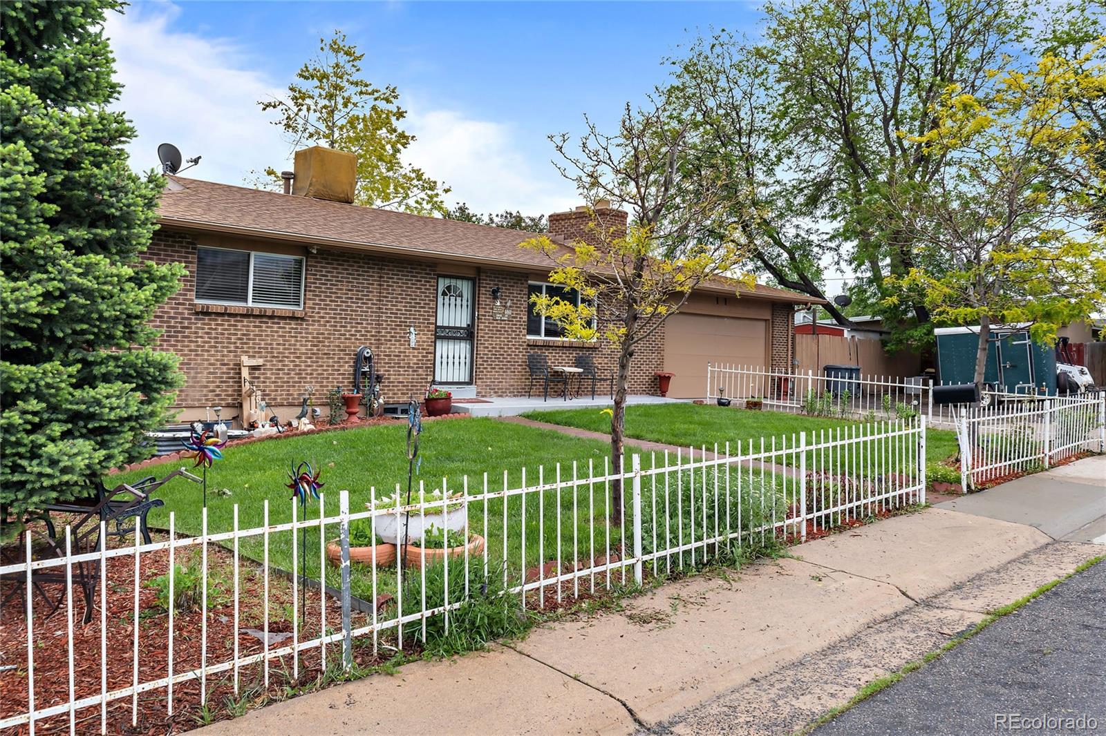 Knox Ct, Denver, CO 80221