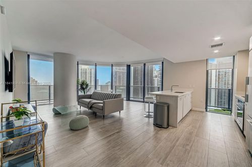 apt-2803-45 Sw 9th St, Miami, FL, 33130-3980 | Card Image