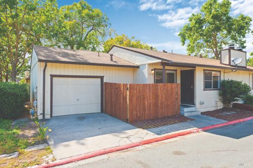 754 Agnew Pl, Santa Rosa, CA, 95401-5370 | Card Image