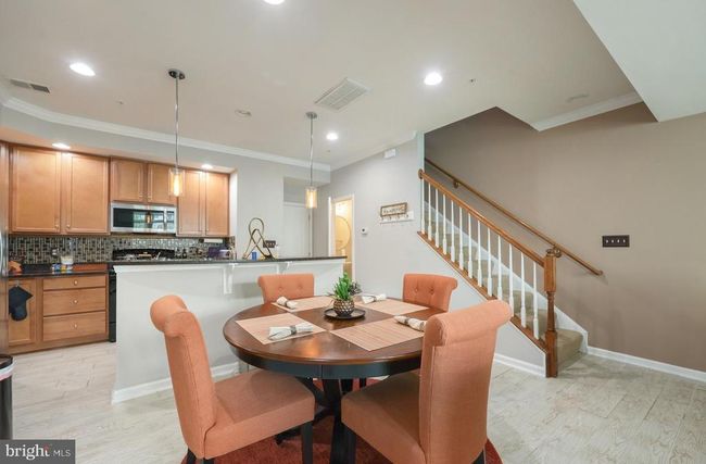 24606 Johnson Oak Ter, Townhouse with 2 bedrooms, 3 bathrooms and null parking in DULLES VA | Image 9
