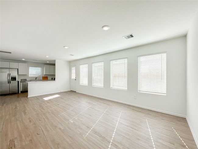 1561 San Sebastien Dr, House other with 4 bedrooms, 3 bathrooms and 2 parking in Conroe TX | Image 6