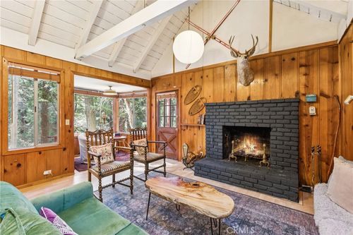 465 Blue Jay Canyon Rd, Blue Jay, CA, 92317 | Card Image