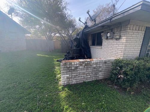 237 Palm Dr, Marlin, TX, 76661-2026 | Card Image