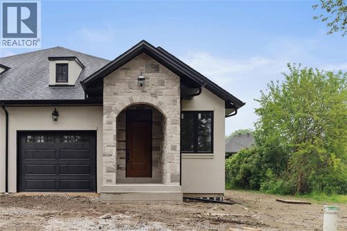 1407 Stuart Blvd, Lasalle, ON, N9J1Y5 | Card Image