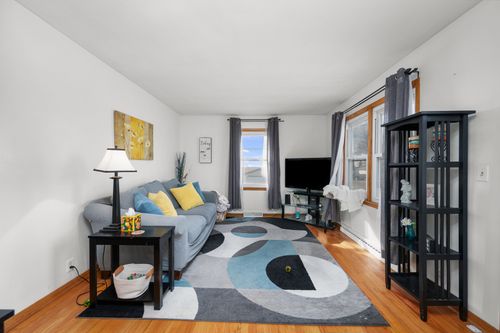 13627 138th St W, Taylor Ridge, IL, 61284-9713 | Card Image